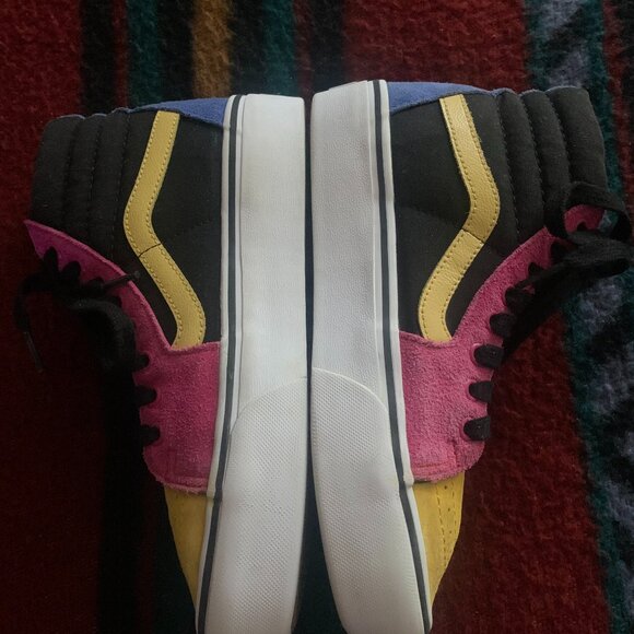 Women's Size 7.5 VANS Sk8-Hi Platform Shoes Multi-Color Canvas & Suede - Picture 1 of 7